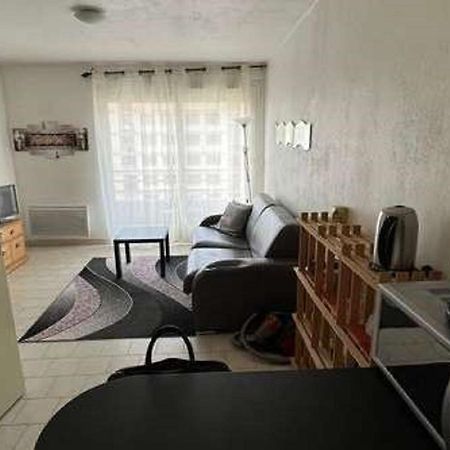 Beau Studio , Ensoleille, Wifi, Etage 5 Ascenceur Apartment Marseille Exterior photo